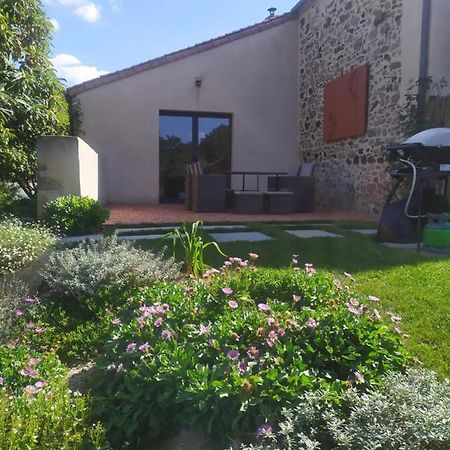La Loge Bertine France Apartment Saint-Mars-la-Réorthe Exterior foto